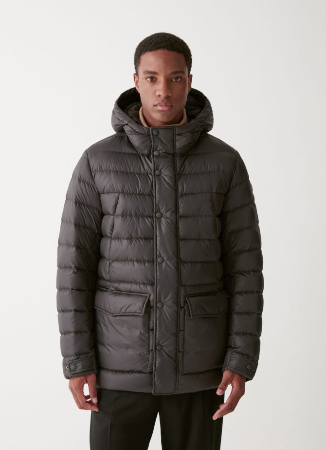 Sporty hooded down jacket