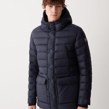 Sporty hooded down jacket