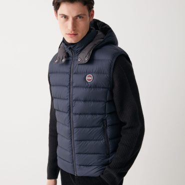 Down vest with detachable hood