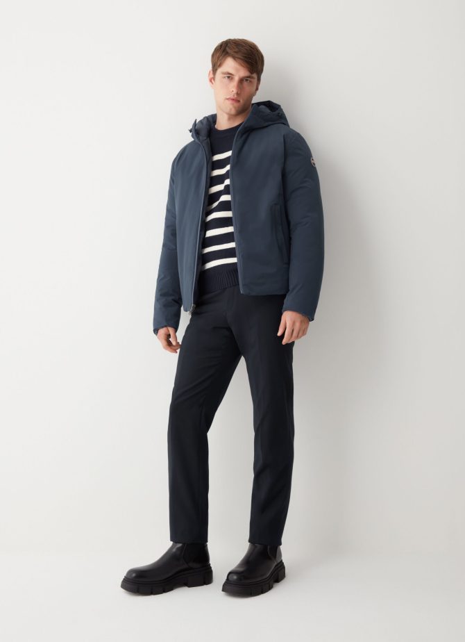 Reversible jacket in stretch fabric