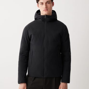 Reversible jacket in stretch fabric