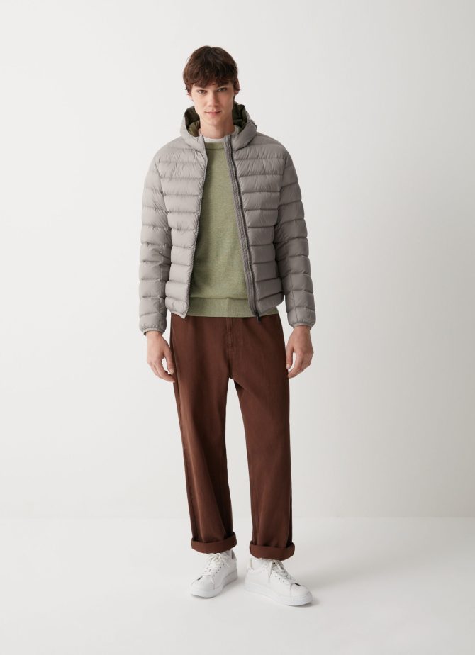 Sporty down jacket with fixed hood