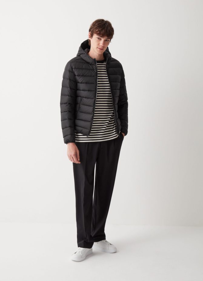 Sporty down jacket with fixed hood