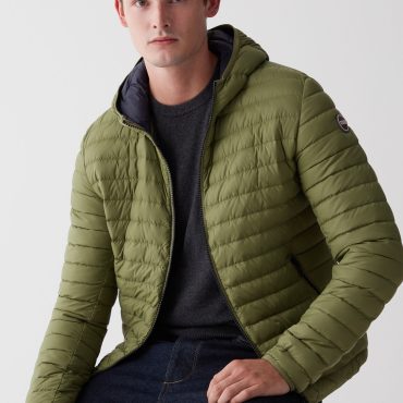 Opaque autumn down jacket with hood