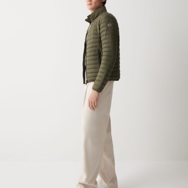 Opaque autumn down jacket with padded collar