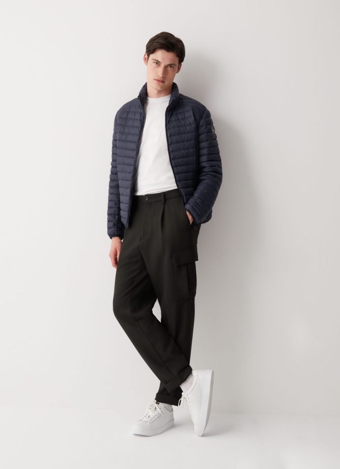 Opaque autumn down jacket with padded collar