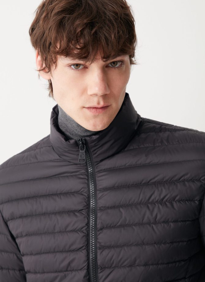 Opaque autumn down jacket with padded collar