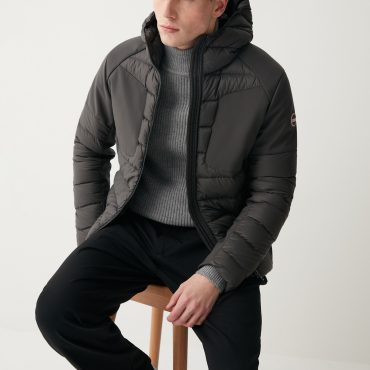 Down jacket with fixed hood in double fabric