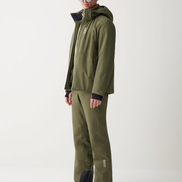 Padded ski jacket made of stretch fabric