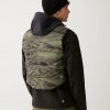 Stretch fabric gilet with camouflage print - Image 2
