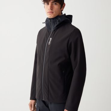 Softshell hooded jacket
