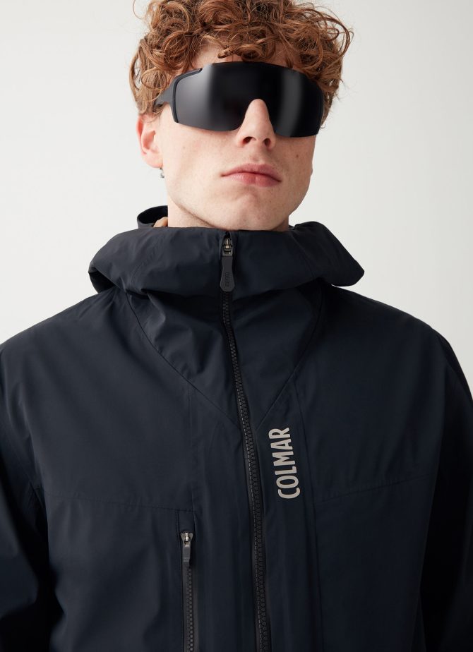 Unpadded shell coat
