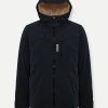 Ski jacket with quilted lining