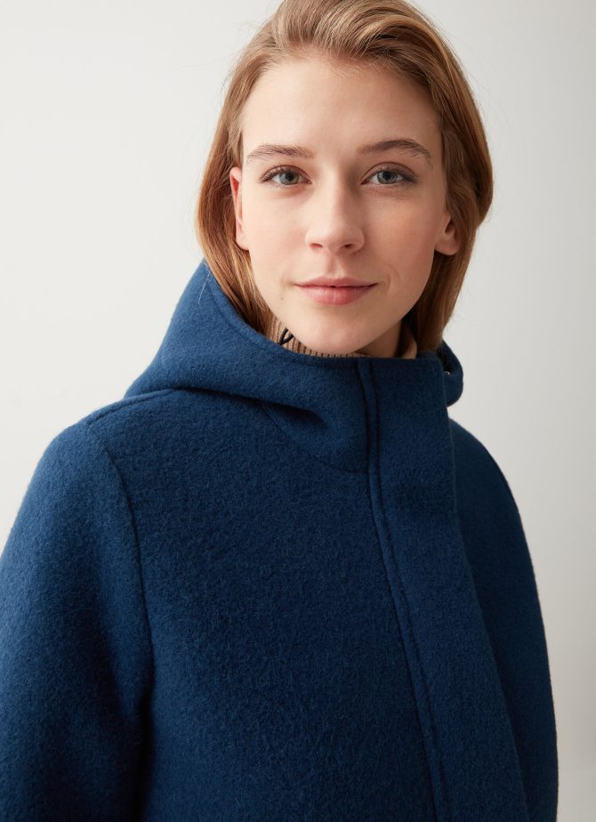Hooded coat in woolen cloth - Image 2