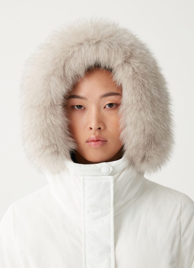 Long jacket with hood and fur trim - Image 3