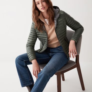 Autumn down jacket with fixed hood