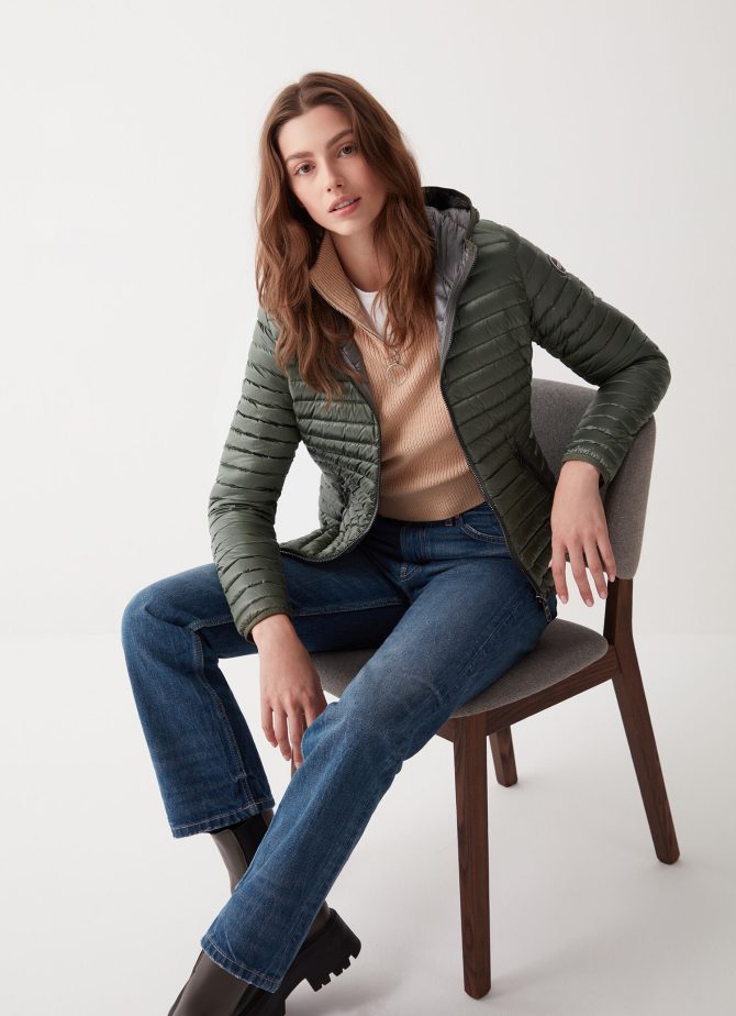 Autumn down jacket with fixed hood