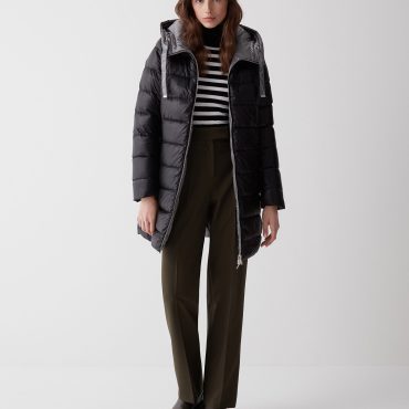 Reversible quilted down jacket with hood