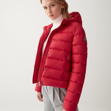 Down jacket with fixed hood in matt fabric