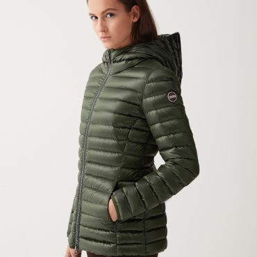 Fitted iridescent down jacket with hood