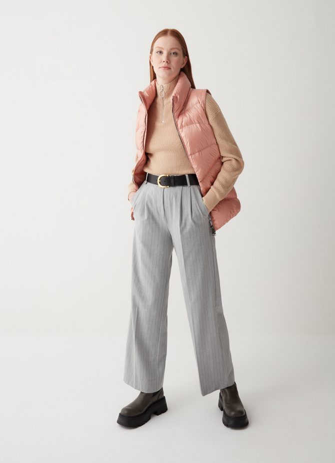 Iridescent sleeveless down jacket - Image 2