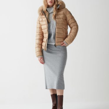 Quilted jacket in shimmering recycled fabric