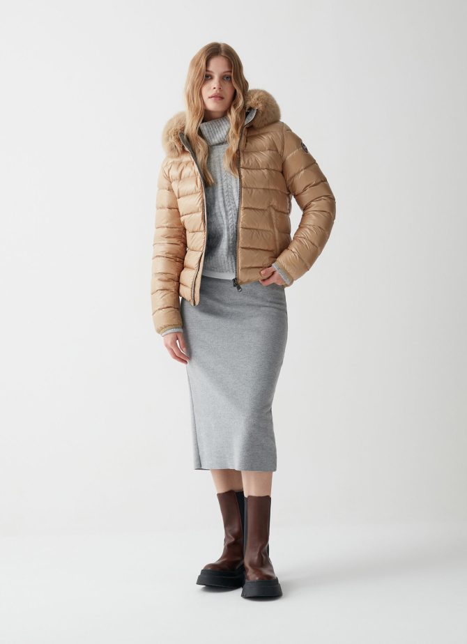 Quilted jacket in shimmering recycled fabric