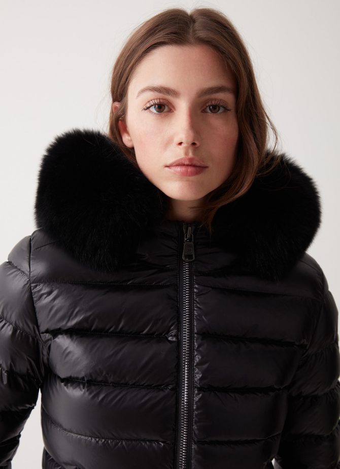 Quilted jacket in shimmering recycled fabric