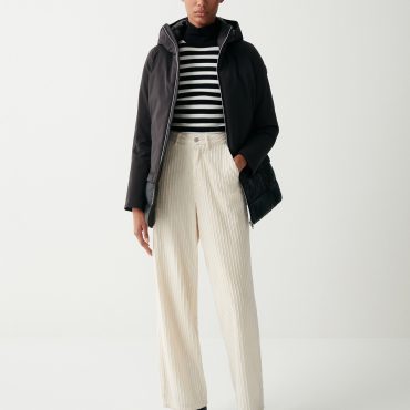 Long down jacket in 3-layer fabric