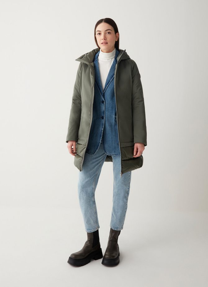 Down jacket with hood in 3-layer fabric - Image 3