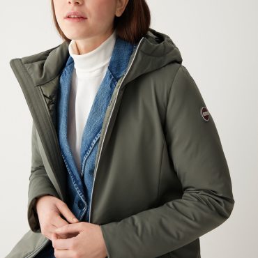 Down jacket with hood in 3-layer fabric