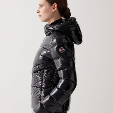 Down jacket with fixed hood in shiny fabric