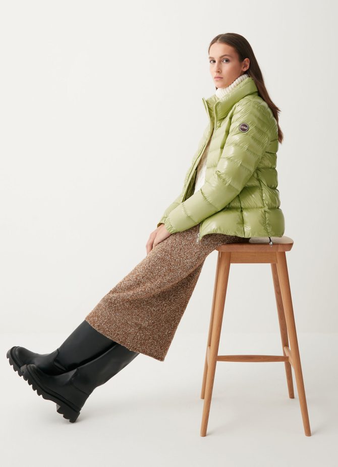 Down jacket with high collar and elasticated cuffs - Image 3