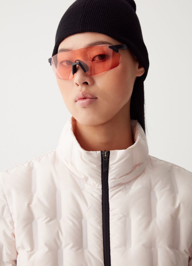 Down jacket with zipped pockets - Image 2