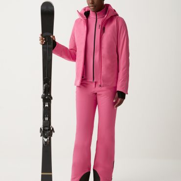 Ski jacket with hood and silver profile