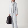 Stretch softshell jacket with hood