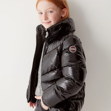 Hooded down jacket in super shiny fabric