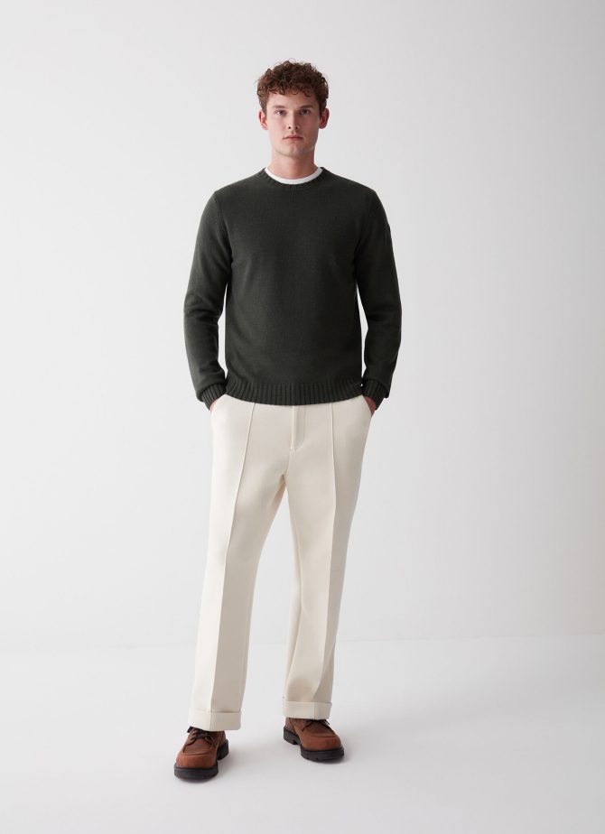 Round-neck wool and cashmere pullover