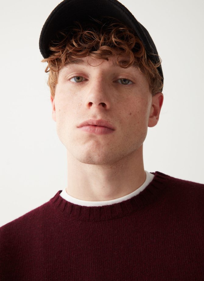 Round-neck wool and cashmere pullover - Image 3