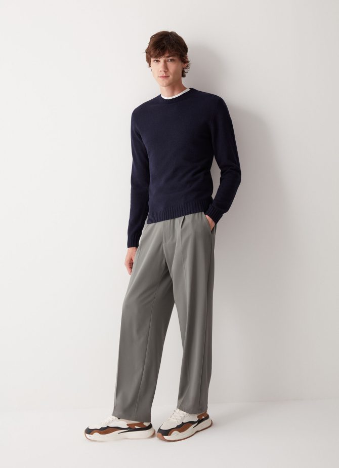 Round-neck wool and cashmere pullover - Image 3
