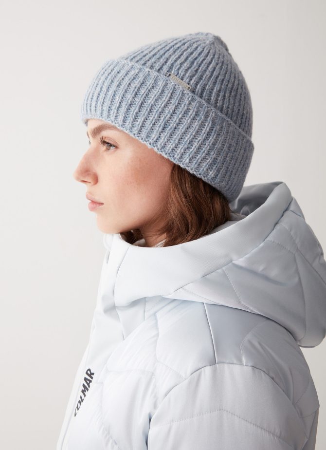 Hat with turn-up cuff