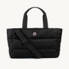 Unisex quilted travel bag