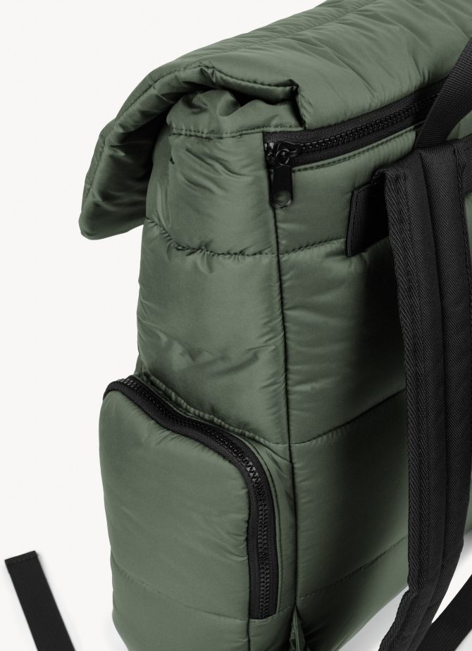 Padded urban backpack with fastening button - Image 3