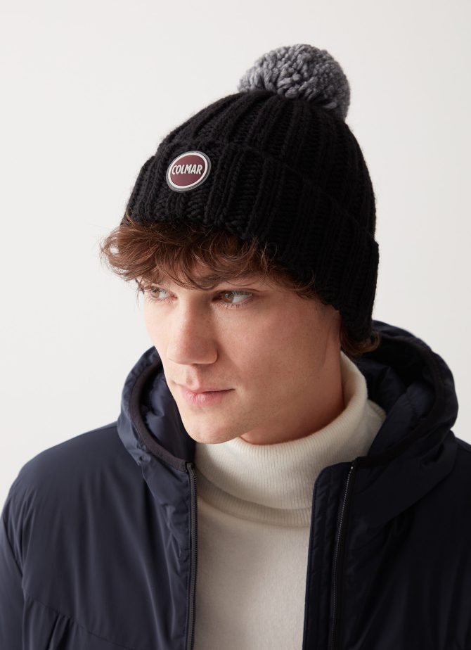 Unisex cap with maxi pompon - Image 2