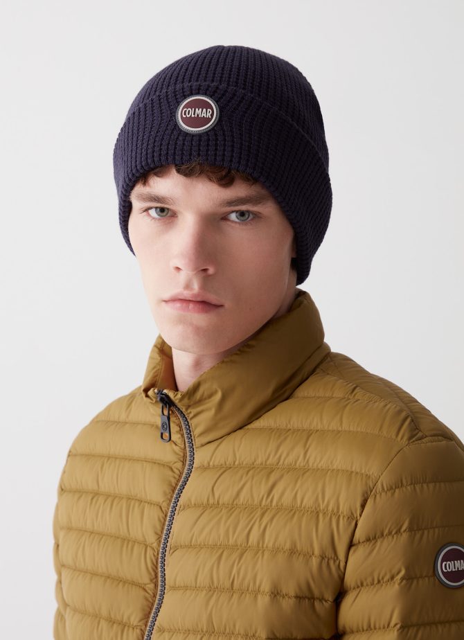 Unisex hat with turn-up