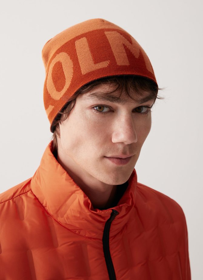Reversible hat with jacquard maxi-logo - Image 2