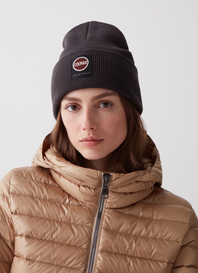 Oversized unisex stockinette-stitch hat - Image 2