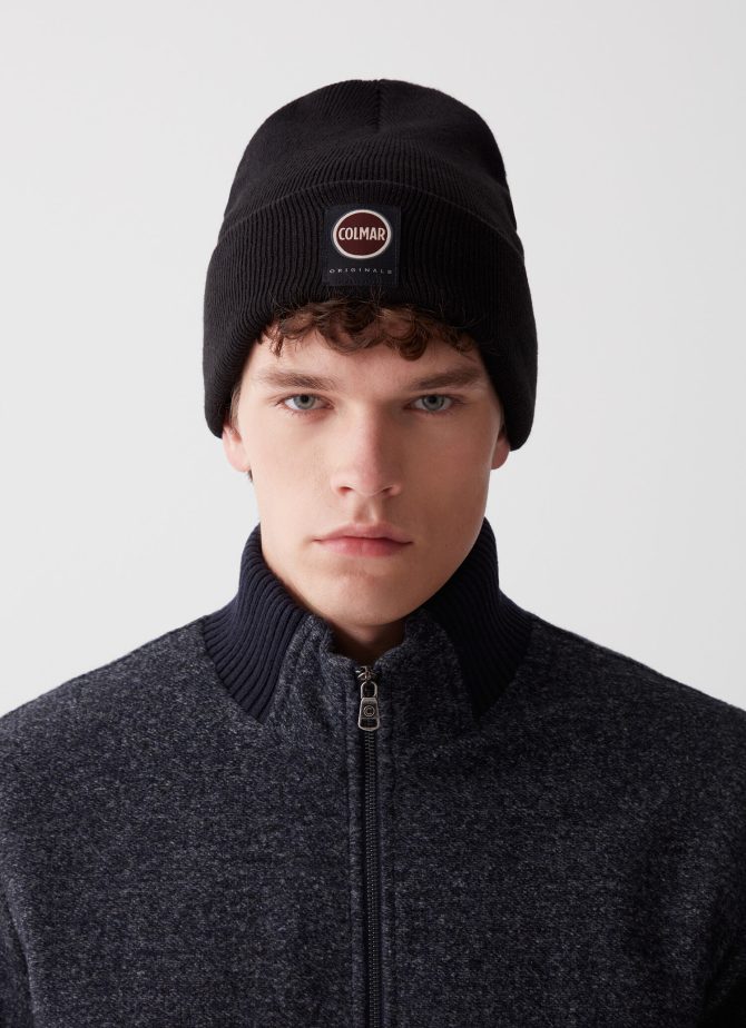 Oversized unisex stockinette-stitch hat