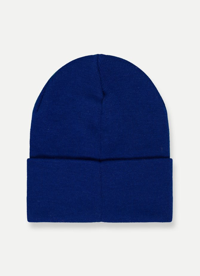 Hat with turn-up and raised print - Image 2