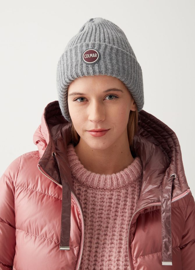 Unisex hat with turn-up